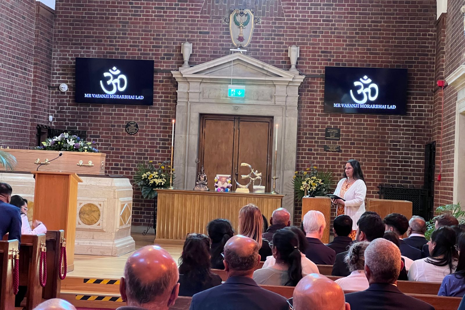 Wedding celebrant London